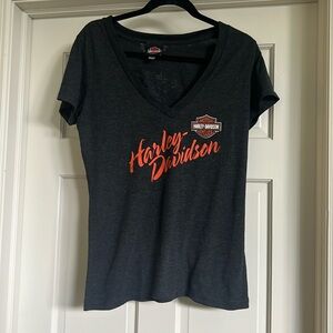 Harley Davidson Gray/Orange V-Neck T-Shirt Size Large